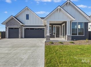 7856 W Flathead Lake St, Eagle, ID 83616