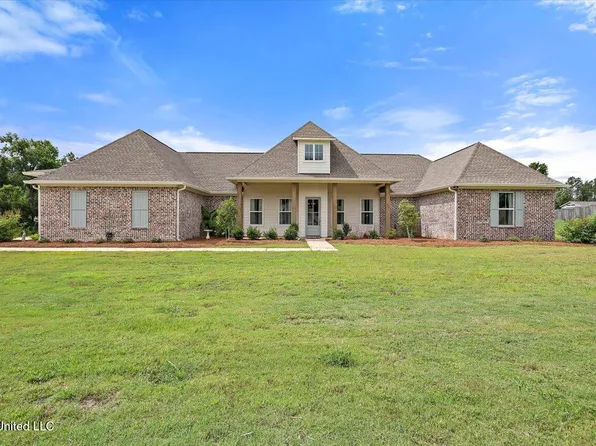 212 Lost Oak Ln, Brandon, MS 39047