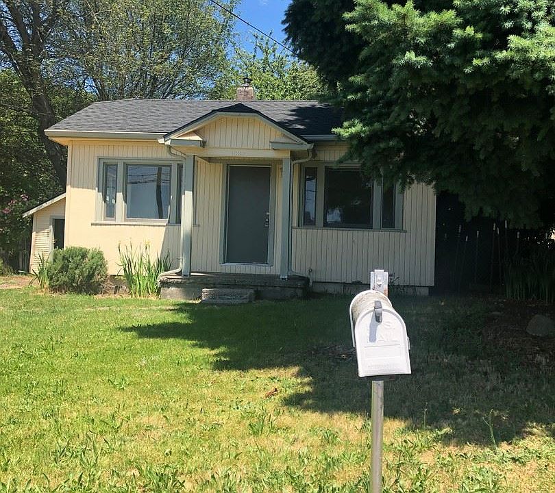 1st image of 4035 SE Jefferson St