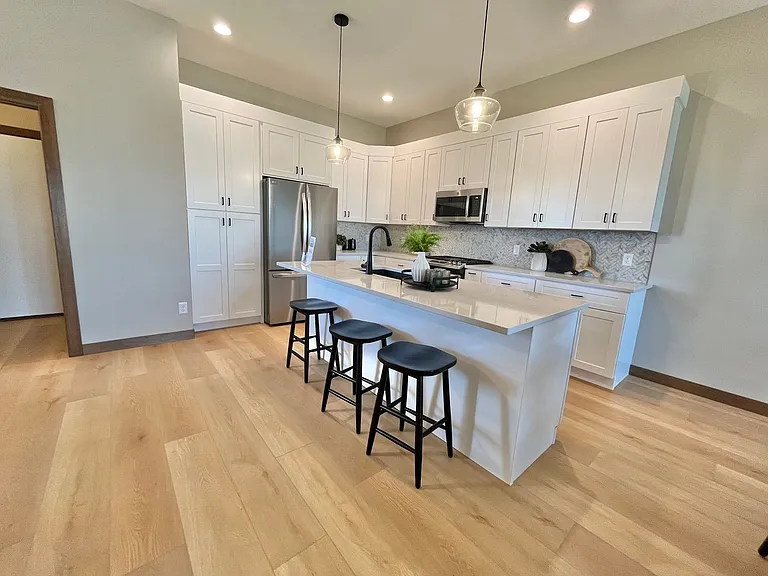 5406 W Liberator Cir — Photo 12