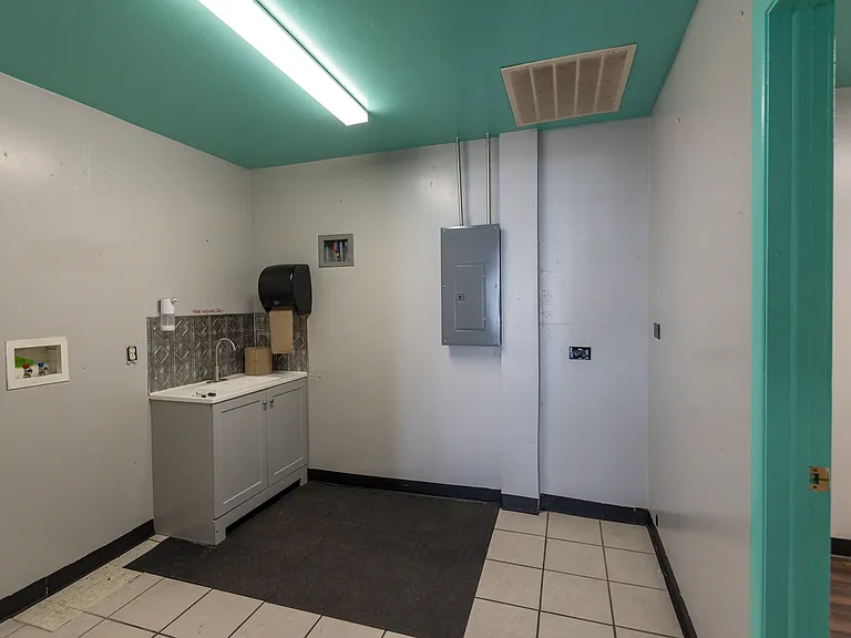 819 1st Ave S #39-S — Photo 6