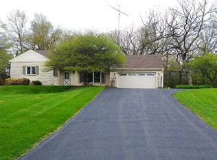 W284N814 Cherry Ln, Waukesha, WI 53188