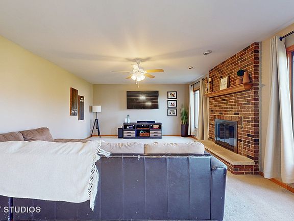 4th image of 11314 Laura Ln