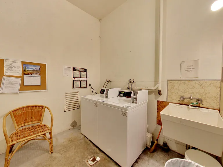 1300 Lawton St #301 — Photo 15