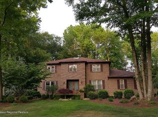 5 Garnet St, Morganville, NJ