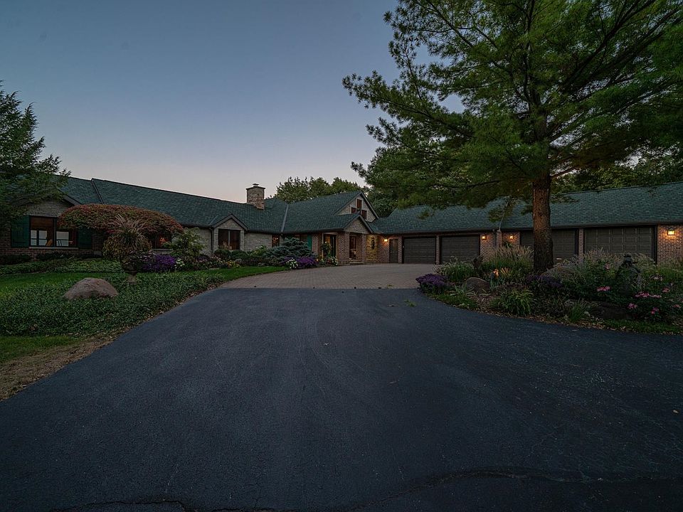 12529 N Weldon Rd, Rockford, IL 61102 Zillow