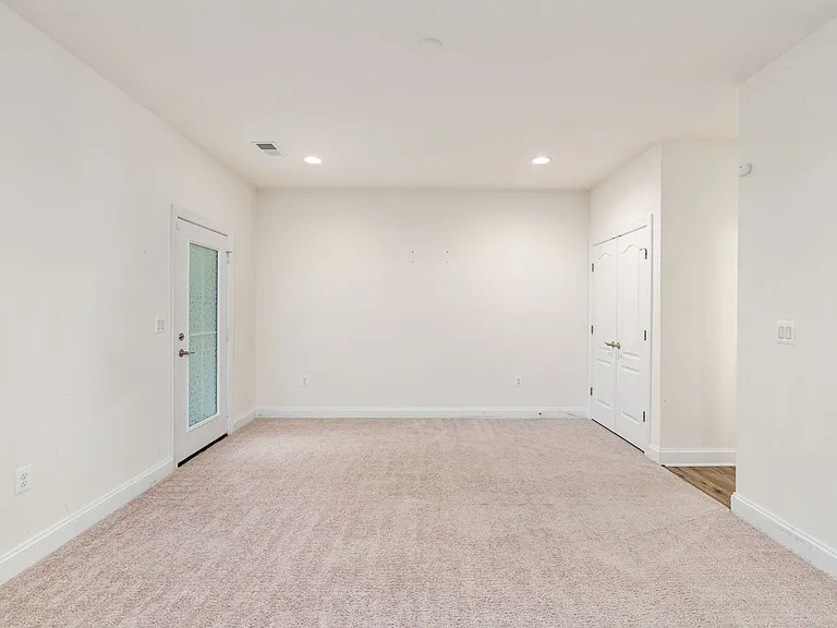 4509 Ryelan Dr — Photo 44