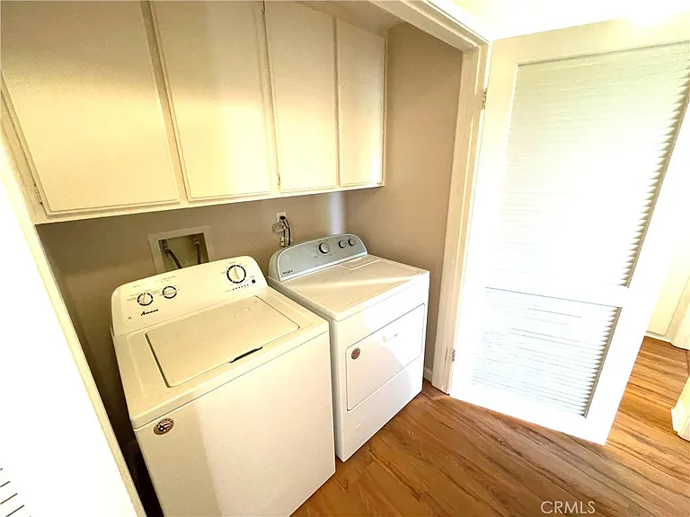 2563 Plaza Del Amo — Photo 9