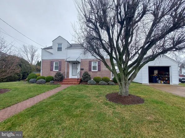 14 Poplar Ave, Wilmington, DE 19805