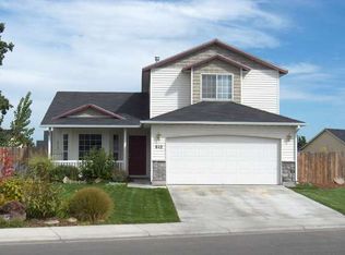 612 N Coppertree Dr, Nampa, ID 83651