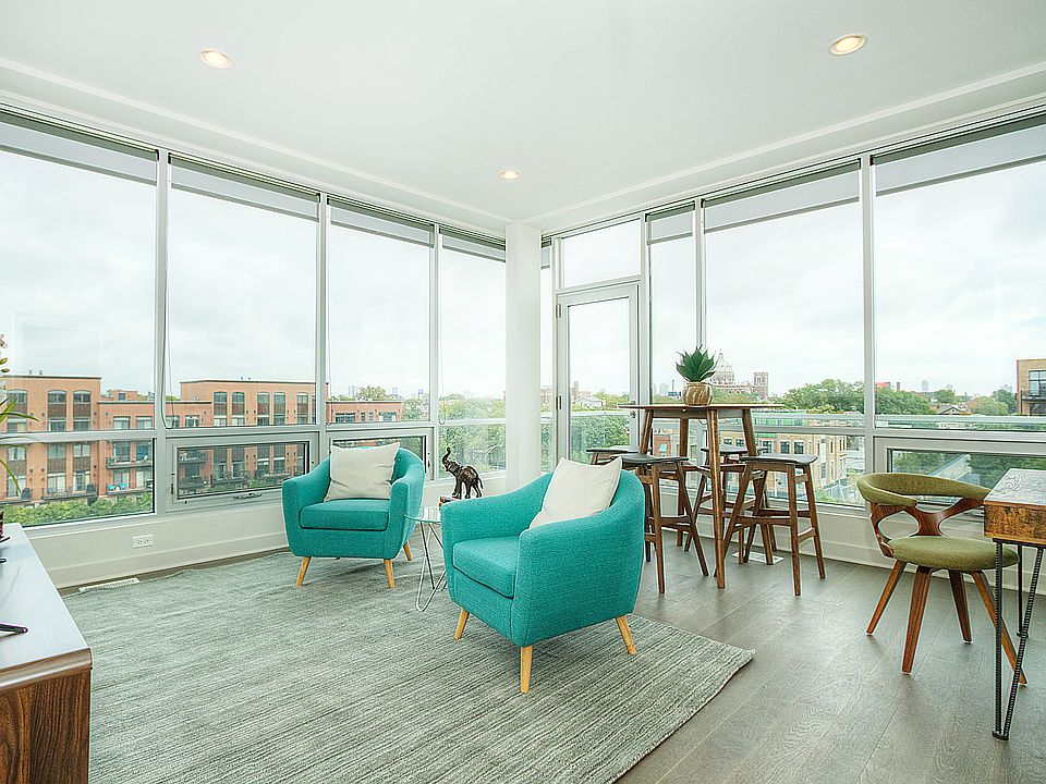 1st image of 1755 N Damen Ave Unit 305