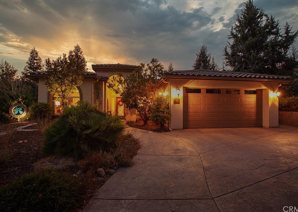 1st image of 2445 Casa Blanca Ct