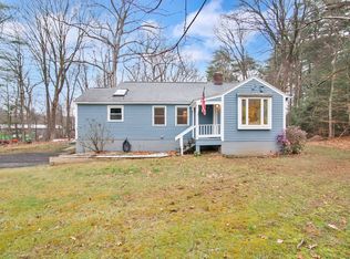 37 Meadowbrook Rd, Granby, CT 06035