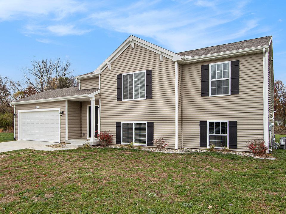 1st image of 52011 Pulver Rd