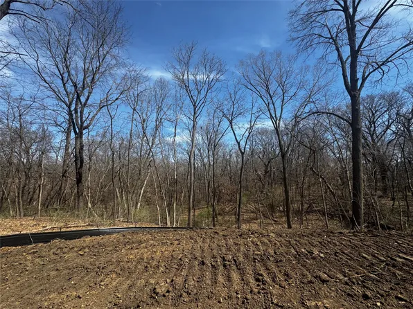 6033 NW 6th Dr, Des Moines, IA 50313