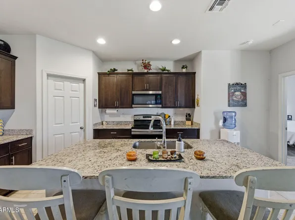 43818 W ACACIA Avenue, Maricopa, AZ 85138