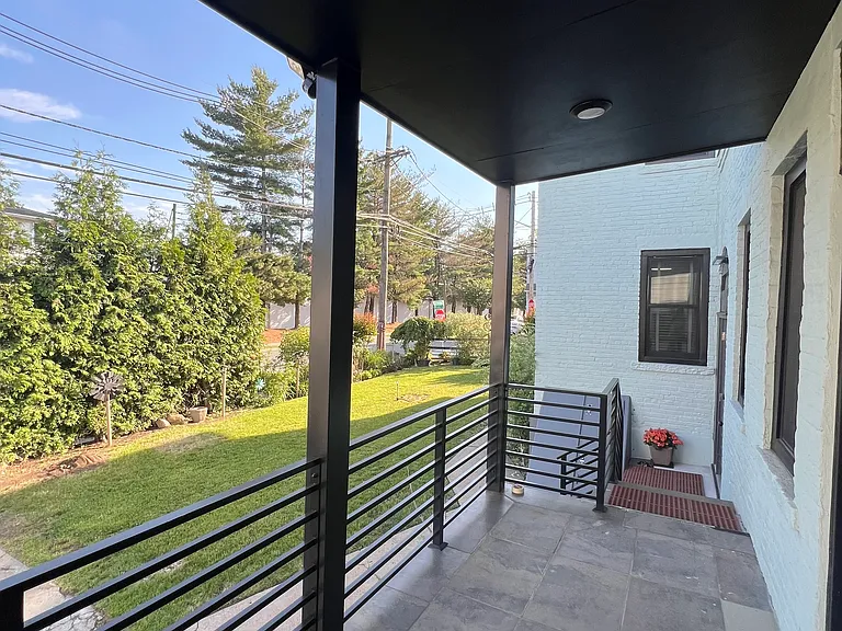 80 Ray St #1 — Photo 3