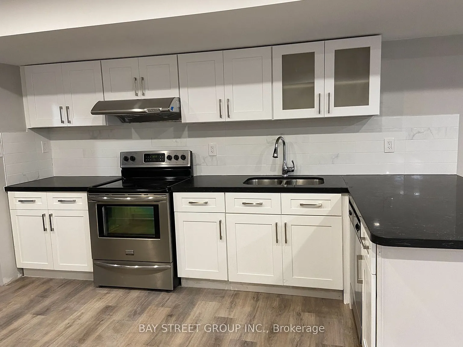 2 bed, $1,750 — Photo 3