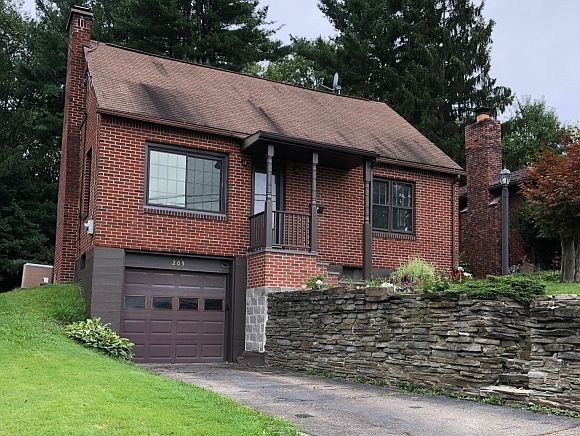 1st image of 205 Groveland Ave