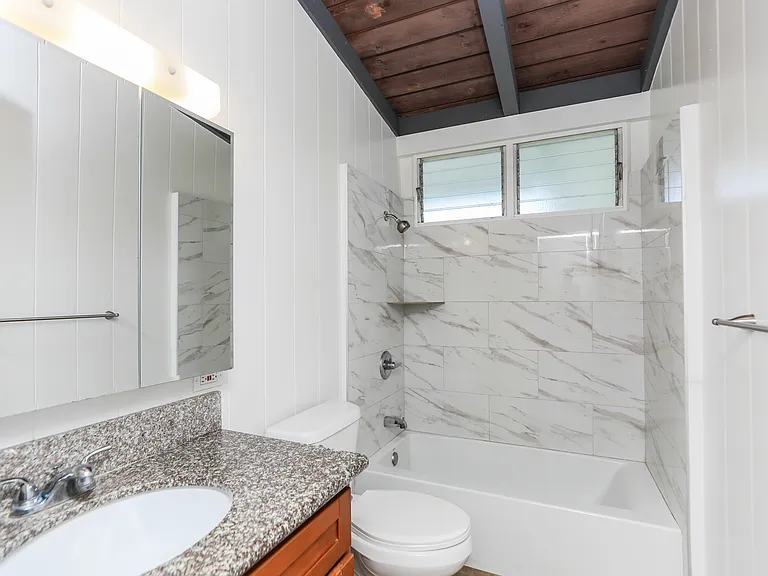 613 Papalani St — Photo 33