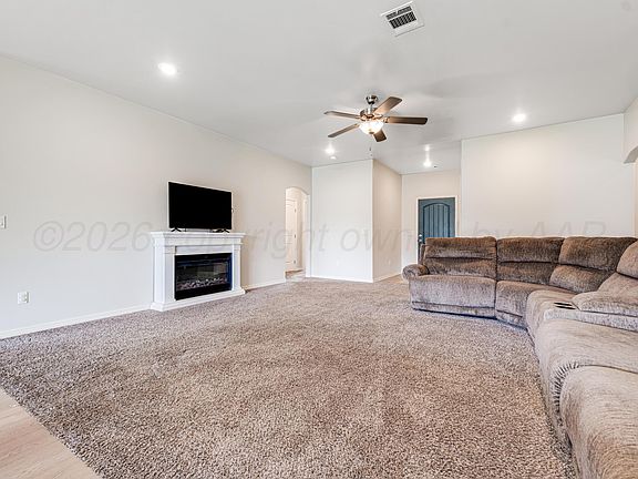 3rd image of 1105 Chardonnay Blvd
