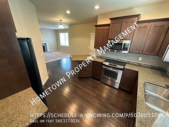 2nd image of 4110 Seneca St SE
