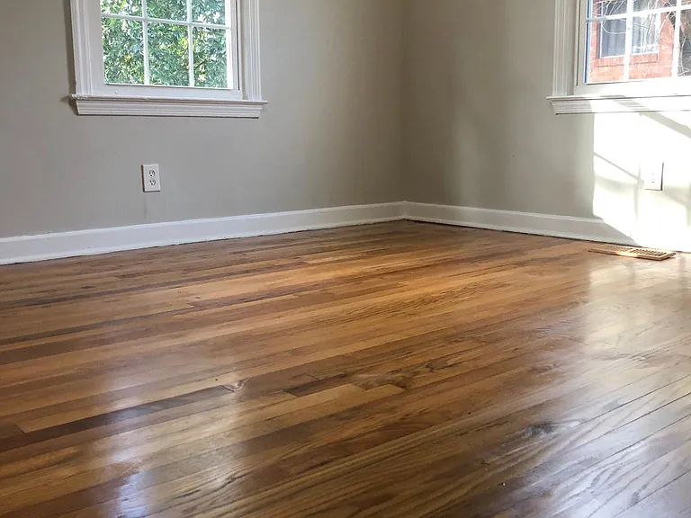 520 Cecil St — Photo 6