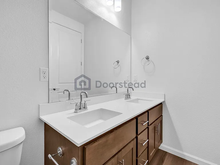 2958 Toulouse Walk — Photo 30