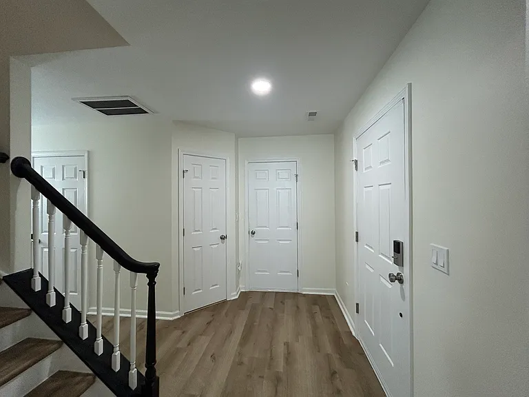 4015 Lake Charles Way — Photo 11