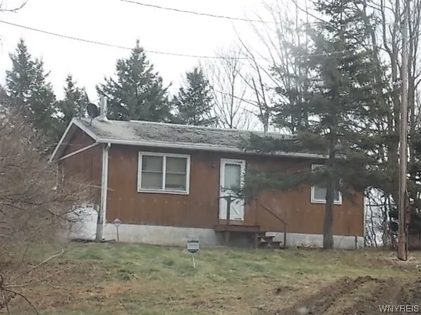 5358 Safford Rd #19, Gainesville, NY 14066