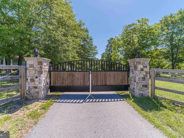 664 Johnson Rd, Oxford, GA 30054