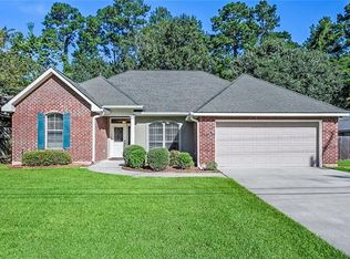 19139 Hector St, Mandeville, LA 70471