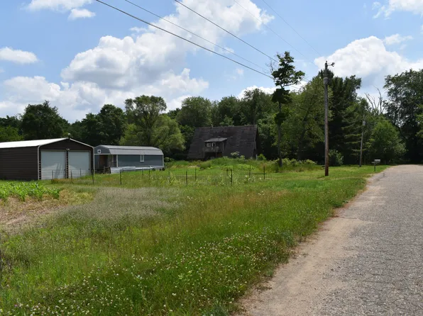 1133 Giles Rd, Niles, MI 49120