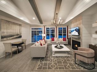 3 Dove Ln #185, Methuen, MA 01844