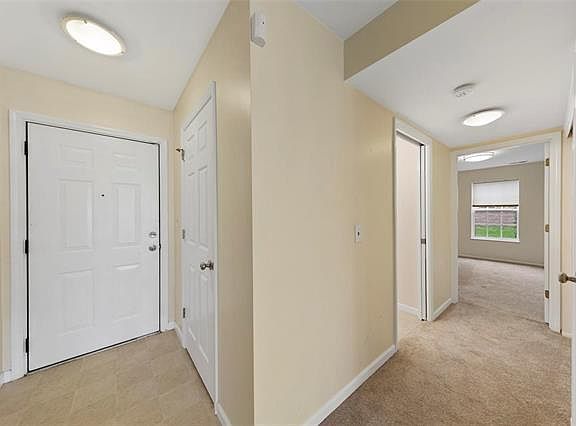 5th image of 1217 Woodland Point Dr APT B
