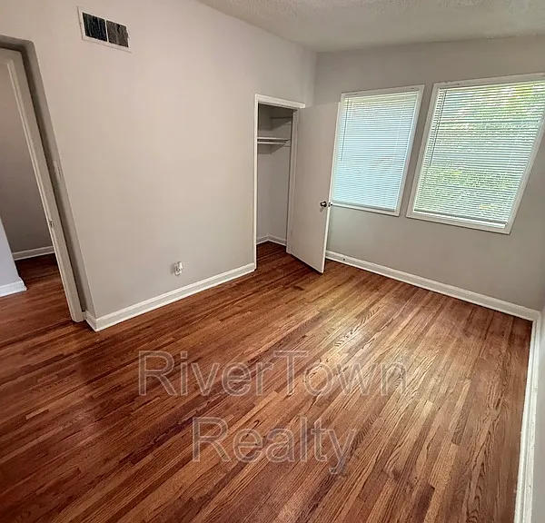 1778 Brown Ave — Photo 9