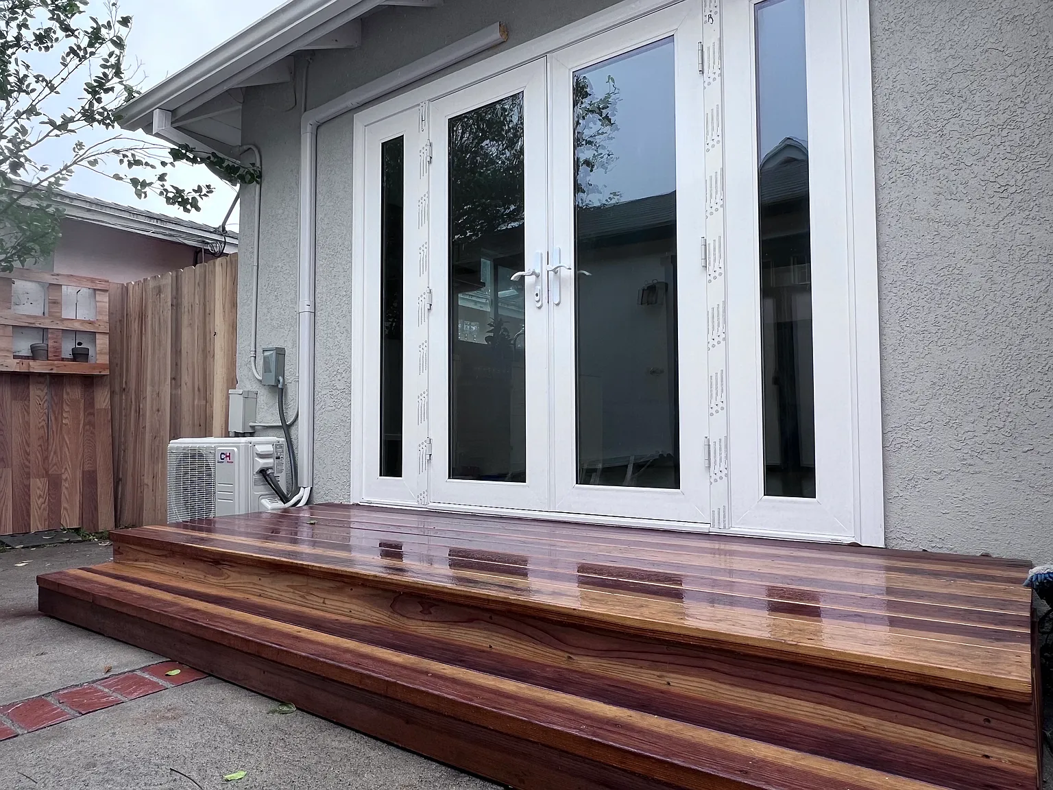 5444 Hazeltine Ave — Photo 3