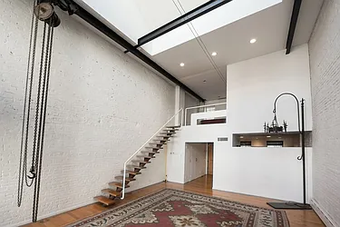 Rented by Nest Seekers International