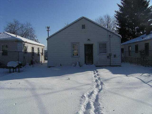 2nd image of 730 Arnolda Ave