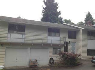 10600 Roosevelt Way NE, Seattle, WA 98125