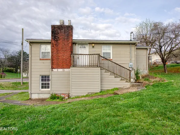 2225 Madison Rd, Knoxville, TN 37912