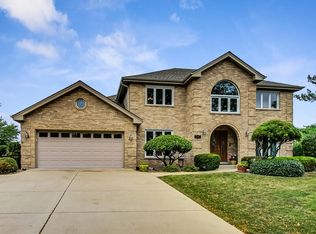 1343 N Ashley Ln, Addison, IL 60101