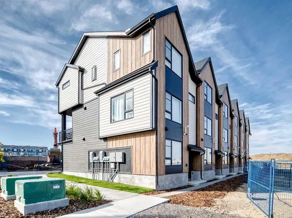 199 E Sage Hill Hts NW #405, Calgary, AB T3R 2B2