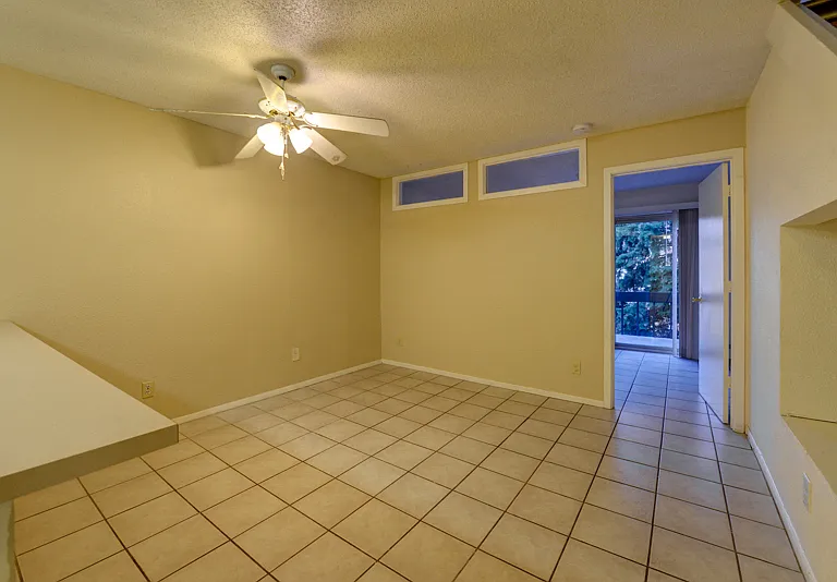 1065 University Ave. #220 — Photo 9