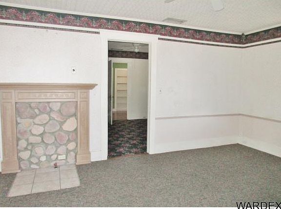 4th image of 532 E Park St