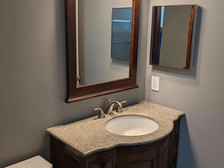 2nd Bathroom