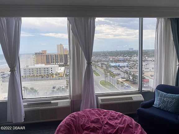 4th image of 2700 N Atlantic Ave #1101