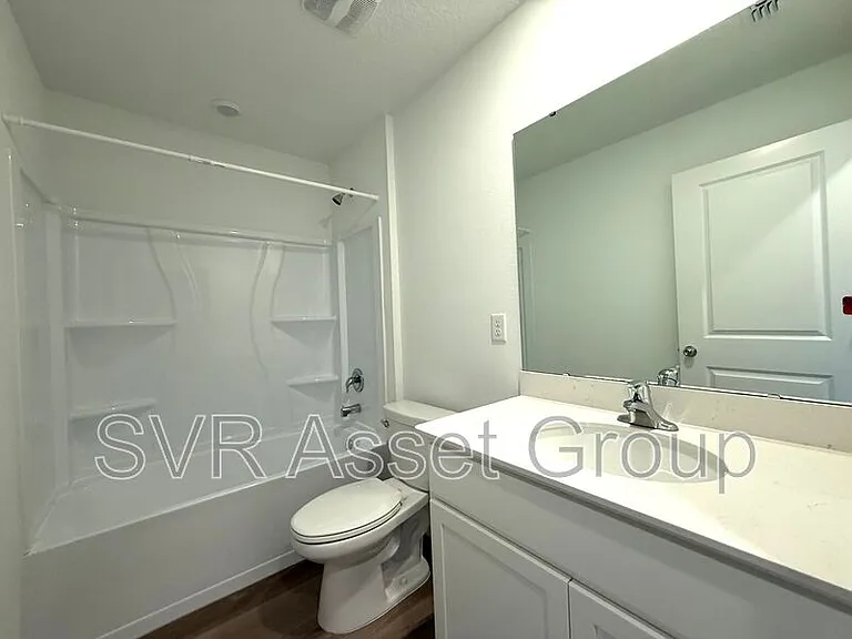 3528 Mildred Way — Photo 17