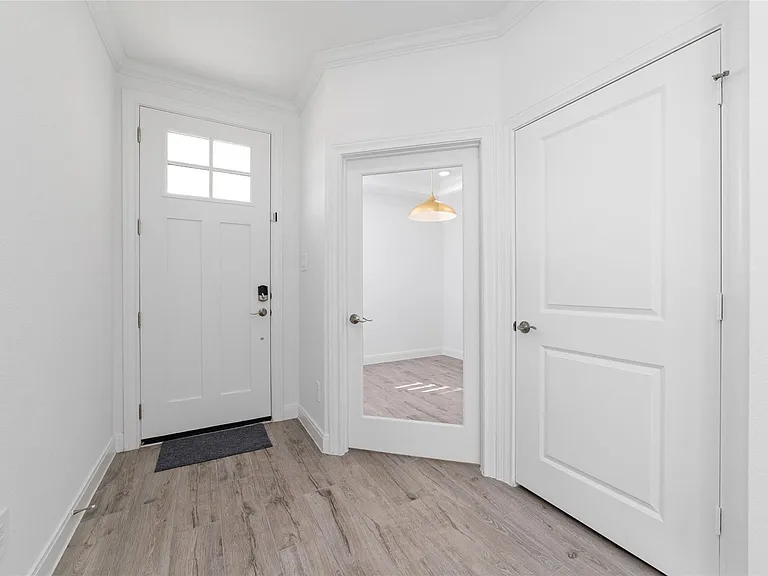 14435 Garden Grove Ct — Photo 5