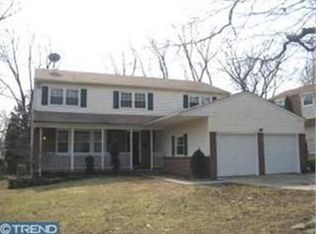 34 S Syracuse Dr, Cherry Hill, NJ 08034